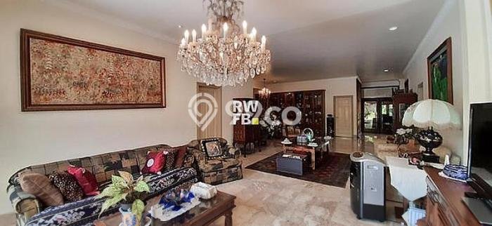Rumah Elit Modern Tanpa Renovasi di Cipete Jakarta Selatan Rumah Elit Modern Tanpa Renovasi di Cipete Jakarta Selatan