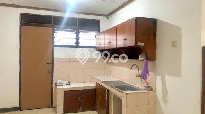 Rumah Terawat kawasan Tebet, Jakarta Selatan, Luas 84m² LB 150m² HARGA MENARIK! Rumah Terawat kawasan Tebet, Jakarta Selatan, Luas 84m² LB 150m² HARGA MENARIK!