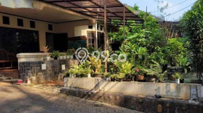 Hunian Eksklusif Siap Huni LT 661m2 di Tebet, Jakarta Selatan Hunian Eksklusif Siap Huni LT 661m2 di Tebet, Jakarta Selatan