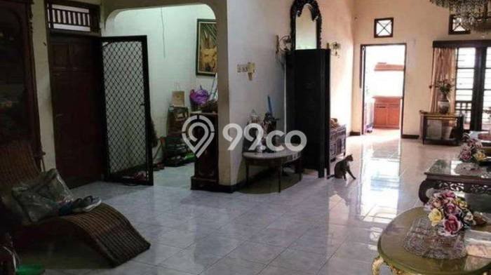 Hunian Eksklusif Siap Huni LT 661m2 di Tebet, Jakarta Selatan Hunian Eksklusif Siap Huni LT 661m2 di Tebet, Jakarta Selatan