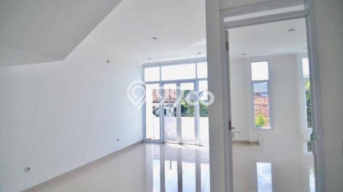 Dijual Rumah Mewah Exclusive di Tebet, Jakarta Selatan Dijual Rumah Mewah Exclusive di Tebet, Jakarta Selatan