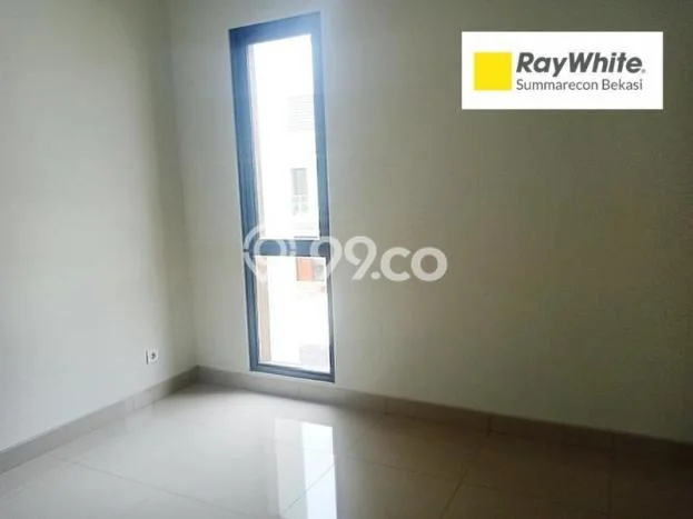 For Sale Hunian Rumah Nyaman 4 Kamar di Summarecon Bekasi, Bekasi For Sale Hunian Rumah Nyaman 4 Kamar di Summarecon Bekasi, Bekasi