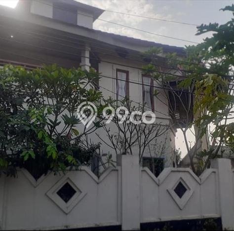 Rumah Mewah LB 520m2 Siap Pakai Desain Elegan di Harjamukti, Depok Rumah Mewah LB 520m2 Siap Pakai Desain Elegan di Harjamukti, Depok