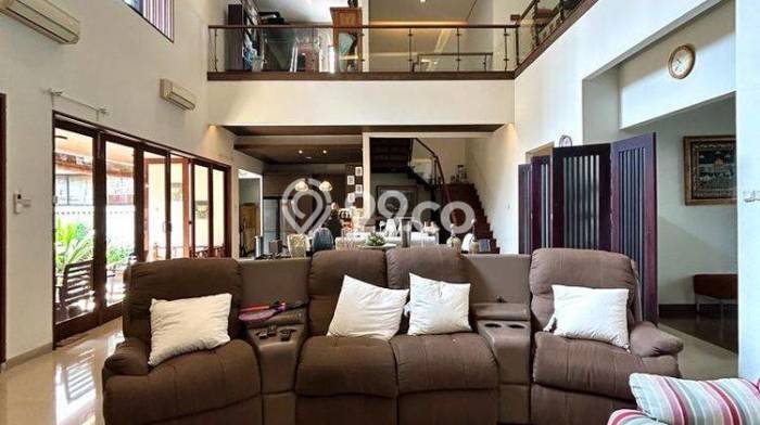 Dijual Rumah Premium dengan Fasilitas Sekitar Lengkap di Pancoran, Jakarta Selatan Dijual Rumah Premium dengan Fasilitas Sekitar Lengkap di Pancoran, Jakarta Selatan