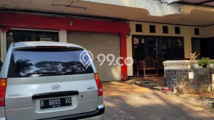 Rumah Nyaman untuk Keluarga di Tebet - 11 KT Rumah Nyaman untuk Keluarga di Tebet - 11 KT