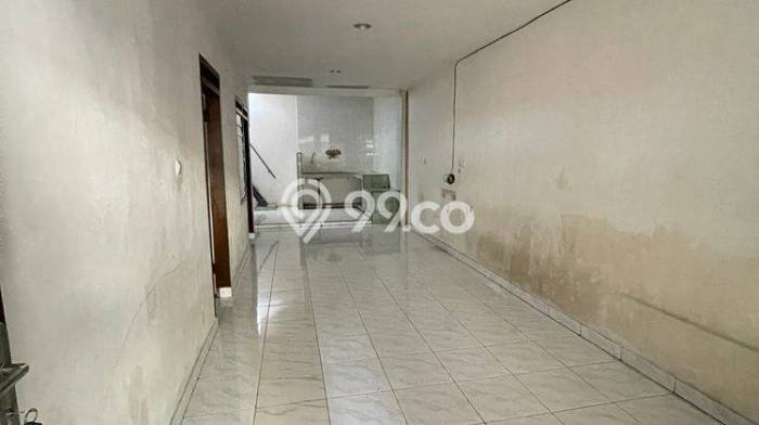 For Sale Hunian Rumah Terawat 3 Kamar di Taman Kota, Jakarta Barat For Sale Hunian Rumah Terawat 3 Kamar di Taman Kota, Jakarta Barat