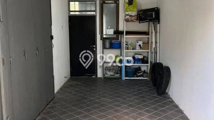 Rumah Modern 2 KT di Taman Kopo Indah Bandung Unfurnished Rumah Modern 2 KT di Taman Kopo Indah Bandung Unfurnished