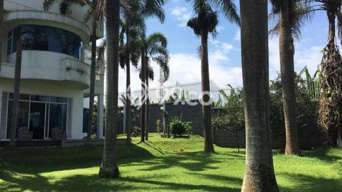 Dijual Rumah Mewah Megah Dengan View Cantik di Setiabudi, Bandung Dijual Rumah Mewah Megah Dengan View Cantik di Setiabudi, Bandung