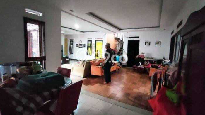 Dijual Rumah Mewah Megah Dengan View Eksklusif di Moch Toha, Bandung Dijual Rumah Mewah Megah Dengan View Eksklusif di Moch Toha, Bandung