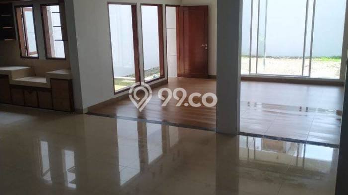 Rumah Luxury Modern Tanpa Renovasi di Cibaduyut Bandung Rumah Luxury Modern Tanpa Renovasi di Cibaduyut Bandung