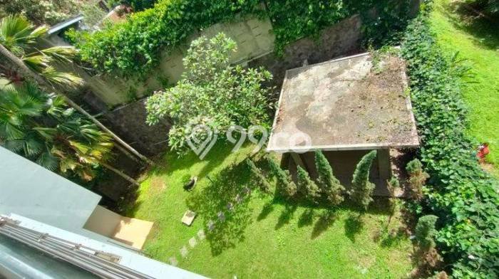 Rumah Luxury Modern Tanpa Renovasi di ciumbuleuit Bandung Rumah Luxury Modern Tanpa Renovasi di ciumbuleuit Bandung