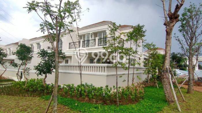 Rumah Luxury Modern Tanpa Renovasi di Buah Batu Bandung Rumah Luxury Modern Tanpa Renovasi di Buah Batu Bandung