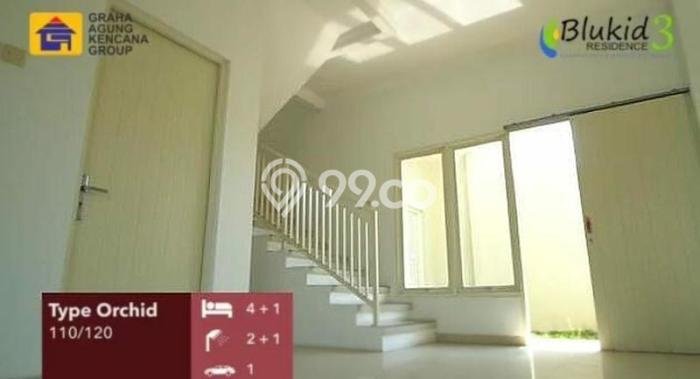 For Sale Rumah 2 Kamar Lokasi Ideal Nyaman dan Strategis di Sidoarjo For Sale Rumah 2 Kamar Lokasi Ideal Nyaman dan Strategis di Sidoarjo