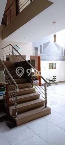 Bisa KPR! Rumah Sambikerep, Surabaya, Luas 407m2m² Bangunan 600m2m² Bisa KPR! Rumah Sambikerep, Surabaya, Luas 407m2m² Bangunan 600m2m²