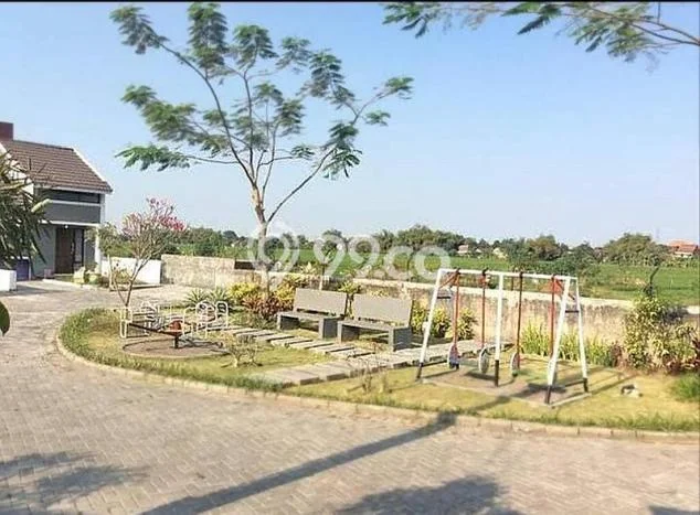 Dijual Cepat Rumah Bagus Siap Huni LB 85m2 di Buduran, Sidoarjo Dijual Cepat Rumah Bagus Siap Huni LB 85m2 di Buduran, Sidoarjo