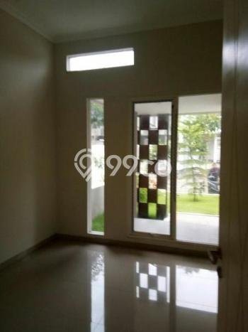 Rumah Nyaman dengan Luas Tanah 90m2m² dan Luas Bangunan 45m2m² di Kawasan Sedati, Sidoarjo Rumah Nyaman dengan Luas Tanah 90m2m² dan Luas Bangunan 45m2m² di Kawasan Sedati, Sidoarjo