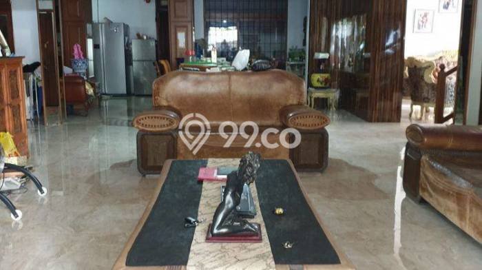 Siap Huni Rumah Mewah 5 Kamar di Cempaka Putih Dekat ke Mana Saja Siap Huni Rumah Mewah 5 Kamar di Cempaka Putih Dekat ke Mana Saja