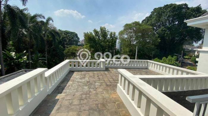 Hunian Modern Disewakan 12 Kamar di Menteng Boleh Nego Hunian Modern Disewakan 12 Kamar di Menteng Boleh Nego