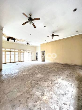 PENAWARAN TERBATAS! Rumah Berkualitas area Senopati, LT 652m² Bangunan 480m² PENAWARAN TERBATAS! Rumah Berkualitas area Senopati, LT 652m² Bangunan 480m²