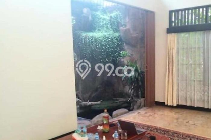 Rumah Elit Modern Tanpa Renovasi di Cipulir Jakarta Selatan Rumah Elit Modern Tanpa Renovasi di Cipulir Jakarta Selatan