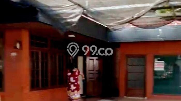 Jual Rumah Mewah Megah Dengan View Cantik di Salemba, Jakarta Pusat Jual Rumah Mewah Megah Dengan View Cantik di Salemba, Jakarta Pusat