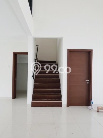 Ready to Use! Premium House LT 300m2 Desain Elegan di Bintaro Ready to Use! Premium House LT 300m2 Desain Elegan di Bintaro