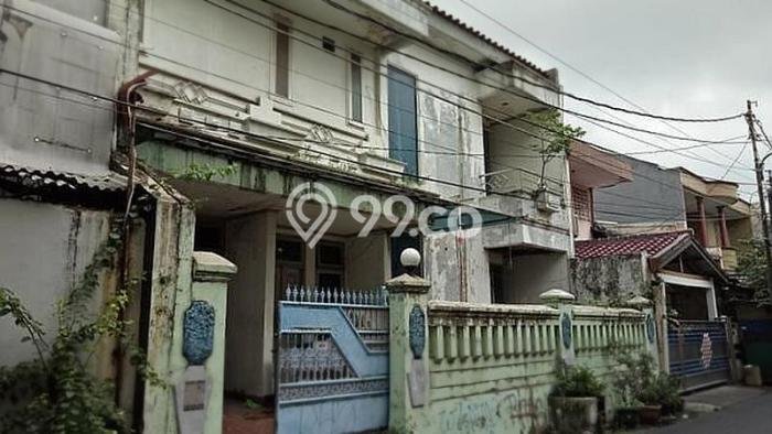 Dijual Rumah Luas Elegan Dengan View Cantik di Tanjung Duren, Jakarta Barat Dijual Rumah Luas Elegan Dengan View Cantik di Tanjung Duren, Jakarta Barat