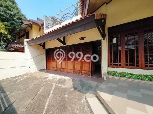 Dijual Rumah Luas Megah Dengan View Cantik di Pluit, Jakarta Utara Dijual Rumah Luas Megah Dengan View Cantik di Pluit, Jakarta Utara