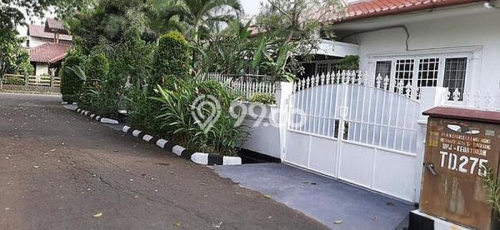 Hunian Elit LB 353m2 Siap Pakai Desain Elegan di Lebak Bulus, Jakarta Selatan Hunian Elit LB 353m2 Siap Pakai Desain Elegan di Lebak Bulus, Jakarta Selatan