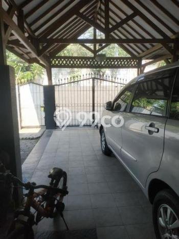 Rumah Luxury Modern Tanpa Renovasi di Salemba Jakarta Pusat Rumah Luxury Modern Tanpa Renovasi di Salemba Jakarta Pusat