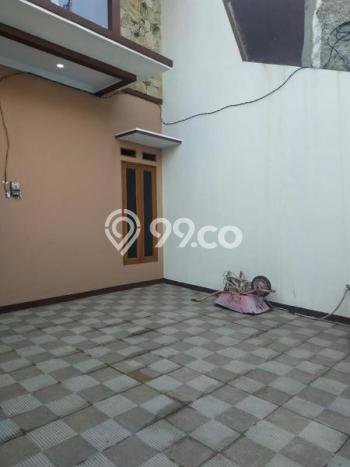 For Sale! Premium House LT 104m2 Desain Modern di Otista For Sale! Premium House LT 104m2 Desain Modern di Otista