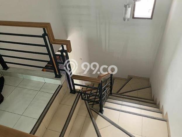 Dijual Cepat Rumah LT 144m2m² / LB 140m2m² di Kawasan Komersial Batununggal, Bandung Dijual Cepat Rumah LT 144m2m² / LB 140m2m² di Kawasan Komersial Batununggal, Bandung