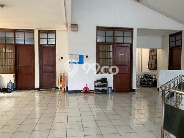 Hunian Mewah LT 626m2m² / LB 366m2m² di Kompleks Cluster Coblong, Bandung Hunian Mewah LT 626m2m² / LB 366m2m² di Kompleks Cluster Coblong, Bandung