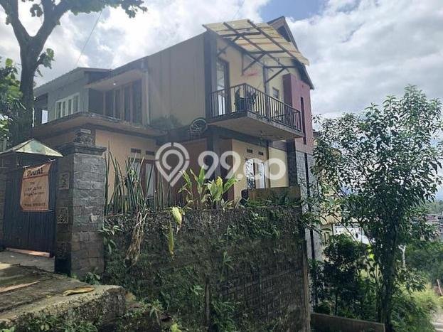 Rumah Idaman Keluarga! Rumah Mewah di , Bandung, Luas 200m2m² Bangunan 150m2m² Rumah Idaman Keluarga! Rumah Mewah di , Bandung, Luas 200m2m² Bangunan 150m2m²