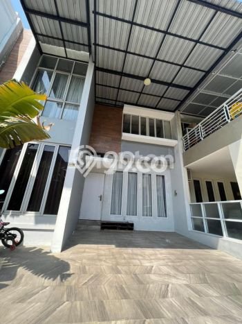 Jarang Ada! Rumah Kontrakan 4 Kamar Nyaman Siap Huni Manyaran Jarang Ada! Rumah Kontrakan 4 Kamar Nyaman Siap Huni Manyaran