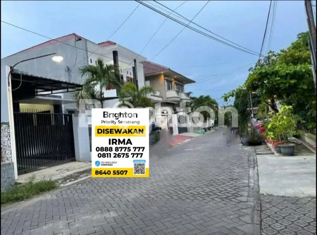 Sewa Rumah Murah di Pleburan Semarang Punya 3 Kamar Tidur Sewa Rumah Murah di Pleburan Semarang Punya 3 Kamar Tidur