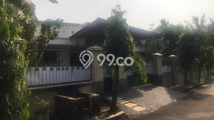 For Sale Rumah Elit Exclusive di Karawaci, Tangerang For Sale Rumah Elit Exclusive di Karawaci, Tangerang