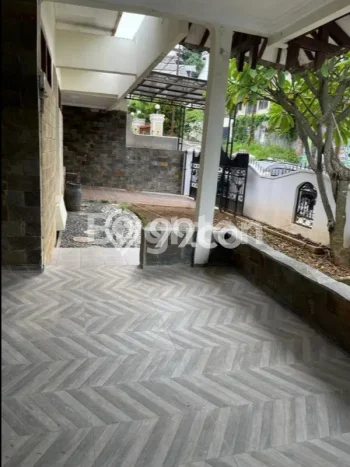 Sewa cepat rumah minimalis strategis 4 Kamar di Candisari, Semarang Sewa cepat rumah minimalis strategis 4 Kamar di Candisari, Semarang
