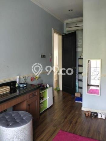 Siap Huni Rumah Mewah 6 Kamar di Kebon Jeruk Dekat ke Mana Saja Siap Huni Rumah Mewah 6 Kamar di Kebon Jeruk Dekat ke Mana Saja