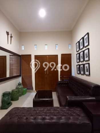 PENAWARAN EKSKLUSIF! Rumah kawasan Umbulharjo, 3 KM, Lingkungan Elite, LT 224m² Bangunan 300m² PENAWARAN EKSKLUSIF! Rumah kawasan Umbulharjo, 3 KM, Lingkungan Elite, LT 224m² Bangunan 300m²