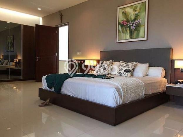 Dijual Rumah Mewah Megah Dengan View Eksklusif di Gading Serpong, Tangerang Dijual Rumah Mewah Megah Dengan View Eksklusif di Gading Serpong, Tangerang