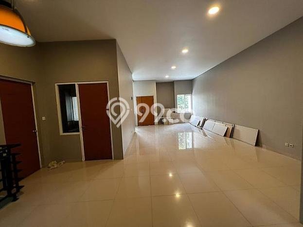 Jual Rumah Luas Megah Dengan View Cantik di Bandung Kota, Bandung Jual Rumah Luas Megah Dengan View Cantik di Bandung Kota, Bandung