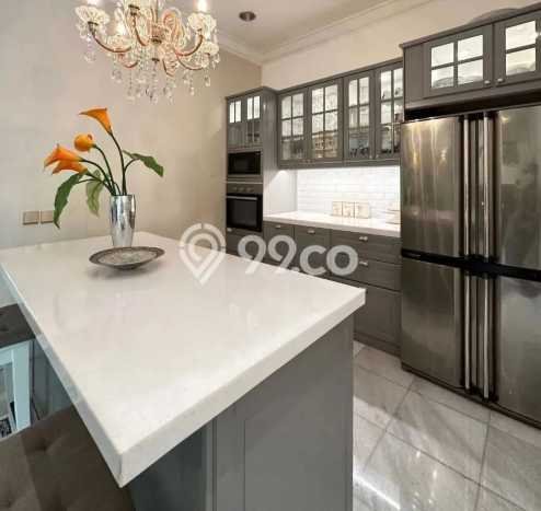 Rumah area Bintaro, Tangerang Selatan, LT 469m² LB 450m² Rumah area Bintaro, Tangerang Selatan, LT 469m² LB 450m²