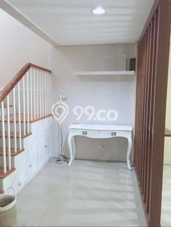 Rumah Premium LT 144m2m² / LB 200m2m² di Kompleks Perumahan , Jakarta Timur Rumah Premium LT 144m2m² / LB 200m2m² di Kompleks Perumahan , Jakarta Timur