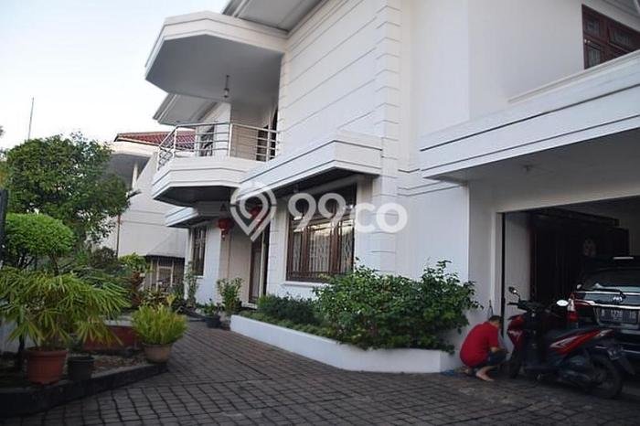 Dijual Rumah Luas Megah Dengan View Cantik di Kedoya, Jakarta Barat Dijual Rumah Luas Megah Dengan View Cantik di Kedoya, Jakarta Barat