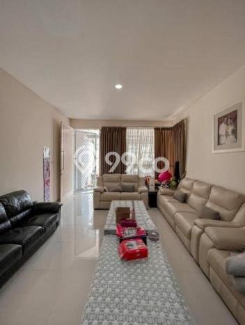 Dijual Rumah Luas Megah Dengan View Eksklusif di Green garden, Jakarta Barat Dijual Rumah Luas Megah Dengan View Eksklusif di Green garden, Jakarta Barat