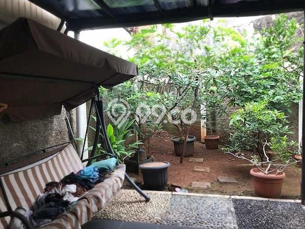Dijual Hunian Rumah Terawat 4 Kamar di BSD, Tangerang Dijual Hunian Rumah Terawat 4 Kamar di BSD, Tangerang