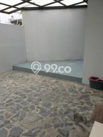 Jual Rumah Bagus Siap Huni LB 240m2 di Serpong, Tangerang Selatan Jual Rumah Bagus Siap Huni LB 240m2 di Serpong, Tangerang Selatan