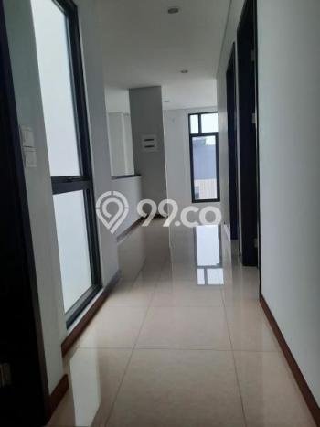 Rumah Luxury Modern Tanpa Renovasi di BSD Tangerang Rumah Luxury Modern Tanpa Renovasi di BSD Tangerang