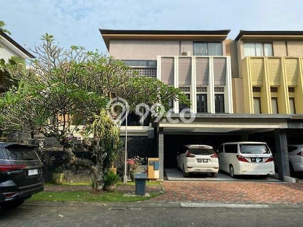 Rumah di BSD, Tangerang, LT 475m² Bangunan 800m² - INVESTASI TERBAIK! Rumah di BSD, Tangerang, LT 475m² Bangunan 800m² - INVESTASI TERBAIK!